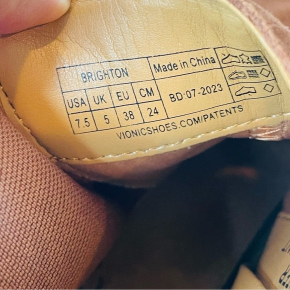 Vionic Brighton Suede Zip Ankle Bootie Size 7.5 - Picture 6 of 11